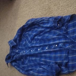 Wrangler button up flannel